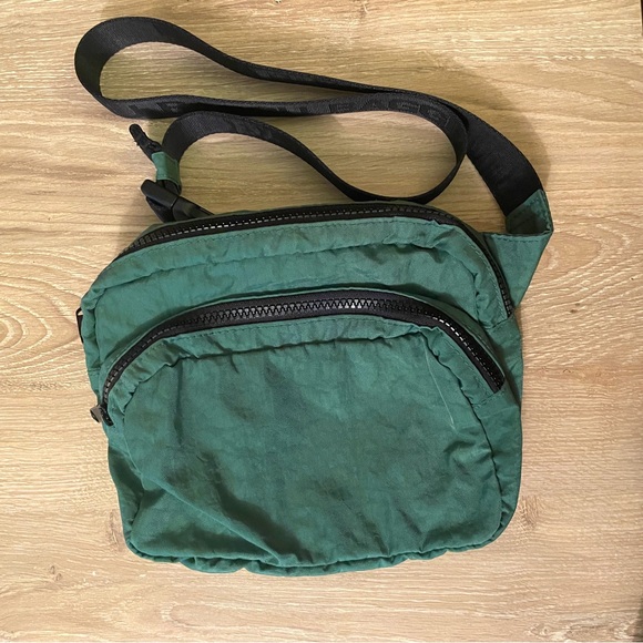 EUC Baggu Eucalyptus Fanny Pack - Picture 1 of 2